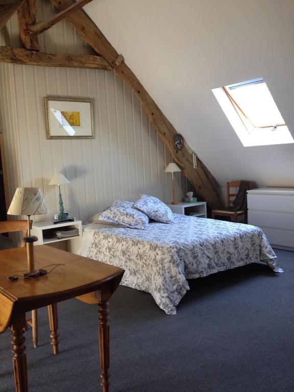 Kirribilli Bed and Breakfast Pleine-Fougères Δωμάτιο φωτογραφία